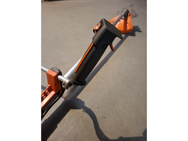 Motor bosmaaier husqvarna - afbeelding 5 van  6