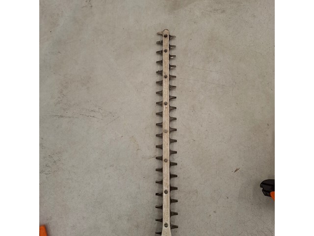 Motor bosmaaier met motor hoogsnoeier, stihl, fs450 | hl94 - afbeelding 7 van  10