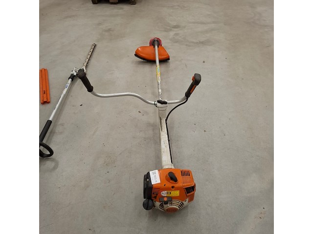 Motor bosmaaier met motor hoogsnoeier, stihl, fs450 | hl94 - afbeelding 8 van  10