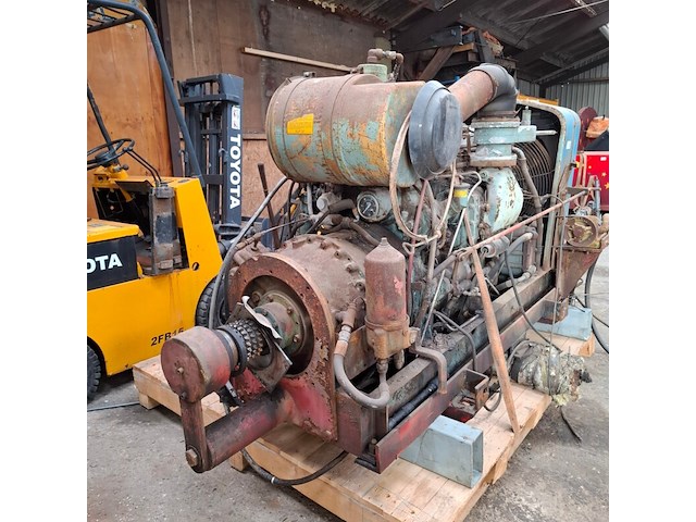 Motor detroit diesel - afbeelding 14 van  16