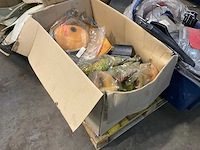 Motor en brommer onderdelen, kappen, helmglazen, uchtfilters - afbeelding 3 van  8