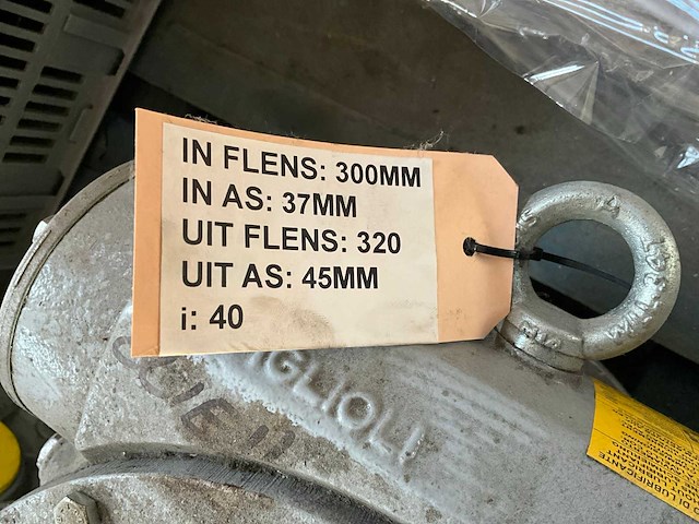 Motor en onderdelen (7x) - afbeelding 7 van  11