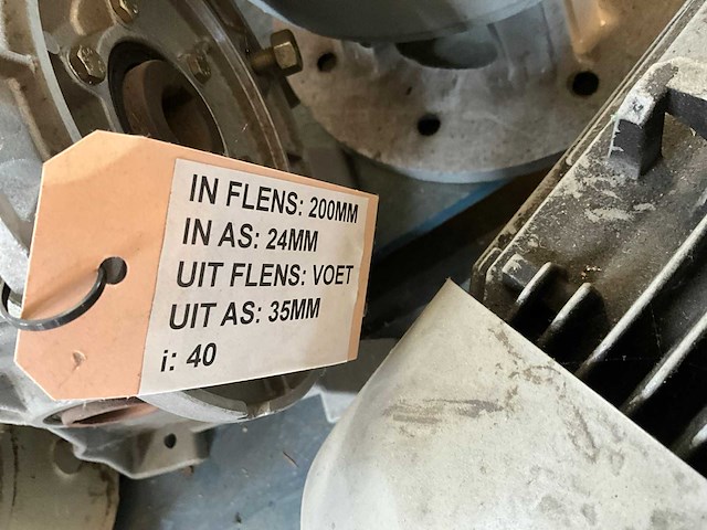 Motor en onderdelen (7x) - afbeelding 10 van  11