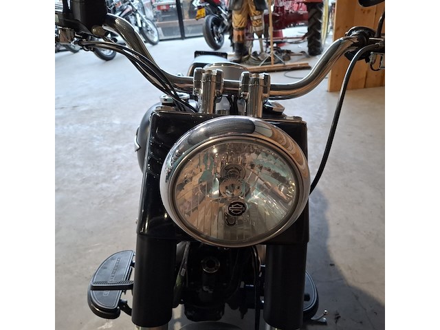 Motor, harley davidson, flstfb fat boy special, zwart, 2014 - afbeelding 4 van  36