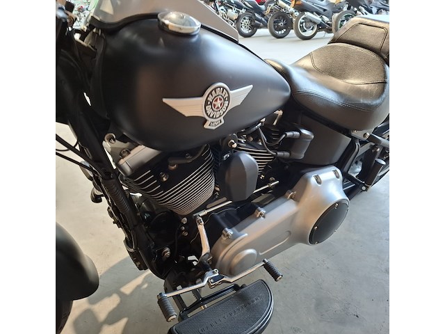 Motor, harley davidson, flstfb fat boy special, zwart, 2014 - afbeelding 22 van  36
