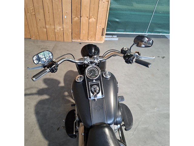 Motor, harley davidson, flstfb fat boy special, zwart, 2014 - afbeelding 26 van  36