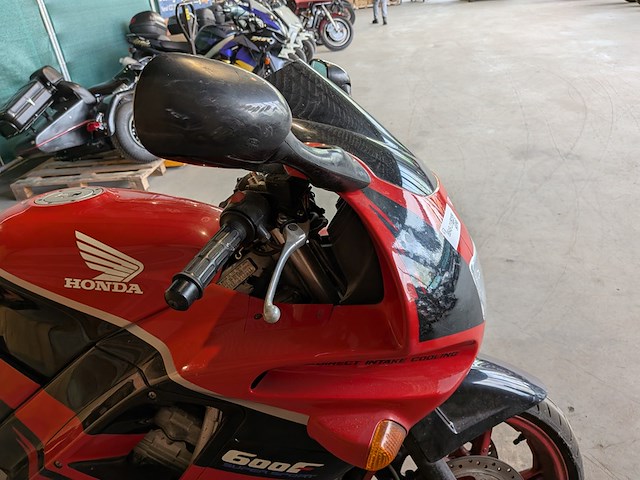Motor, honda, cbr 600f, 1992 - afbeelding 8 van  36