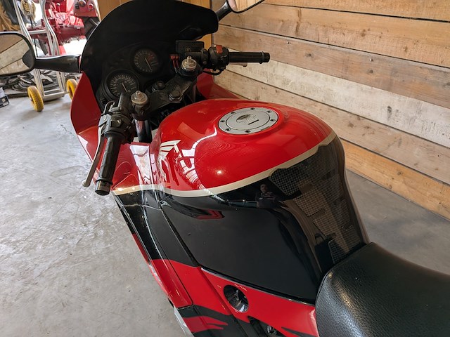 Motor, honda, cbr 600f, 1992 - afbeelding 36 van  36