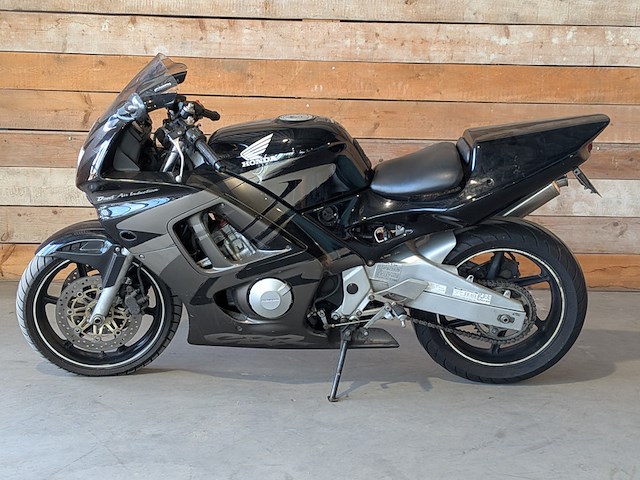 Motor, honda, cbr 600f, 1997 - afbeelding 36 van  40