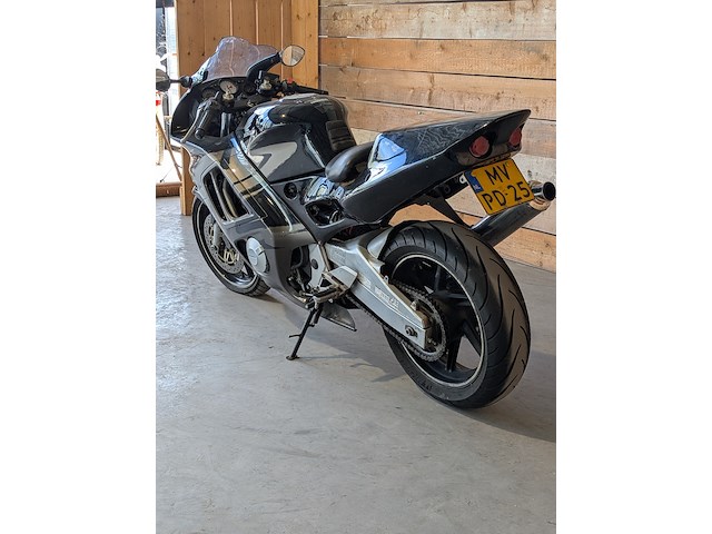 Motor, honda, cbr 600f, 1997 - afbeelding 37 van  40