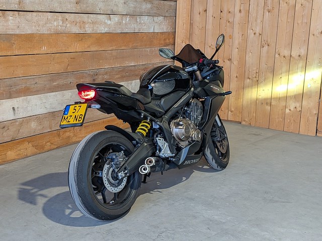 Motor, honda, cbr 650r, 2022 - afbeelding 11 van  48