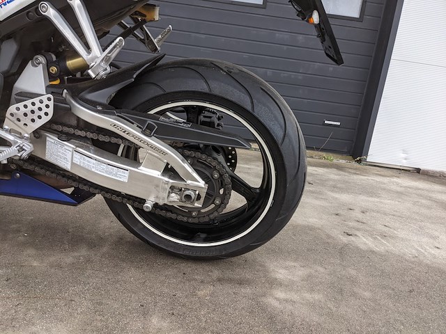 Motor, honda, cbr1000rr, 2005 - afbeelding 46 van  69