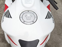 Motor, honda, cbr1000rr, 2005 - afbeelding 64 van  69
