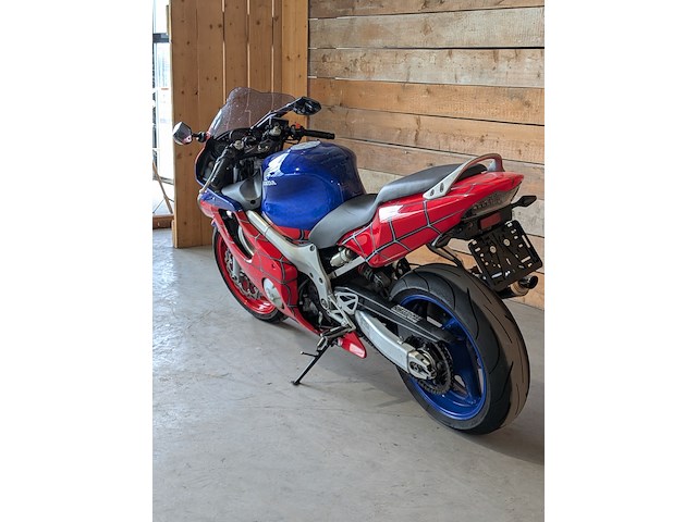 Motor, honda, cbr600f - afbeelding 28 van  31