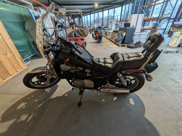 Motor, honda, chopper vf 700c magna, 1985 - afbeelding 25 van  29