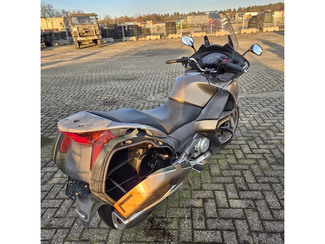 Motor, honda, deauville - afbeelding 9 van  15