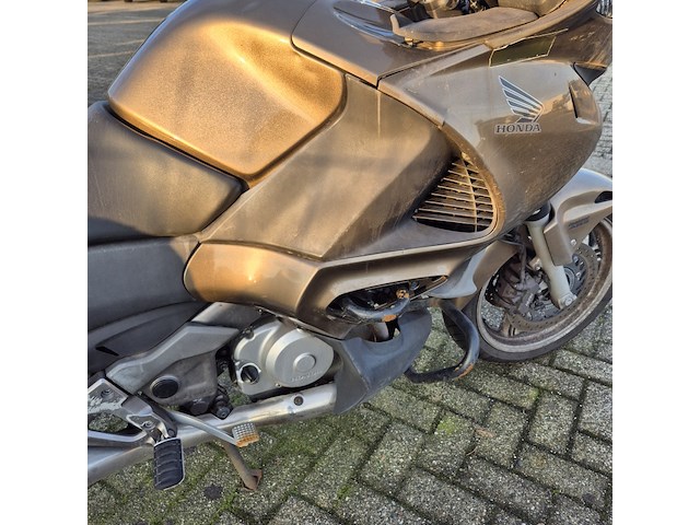 Motor, honda, deauville - afbeelding 12 van  15