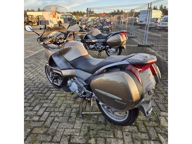 Motor, honda, deauville - afbeelding 9 van  16