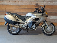 Motor, honda, nt 650 deauville, 2002 - afbeelding 1 van  37