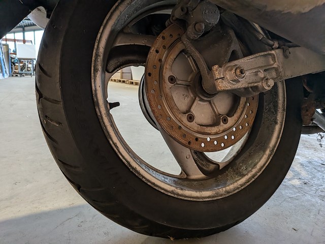 Motor, honda, nt 650 deauville, 2002 - afbeelding 25 van  37