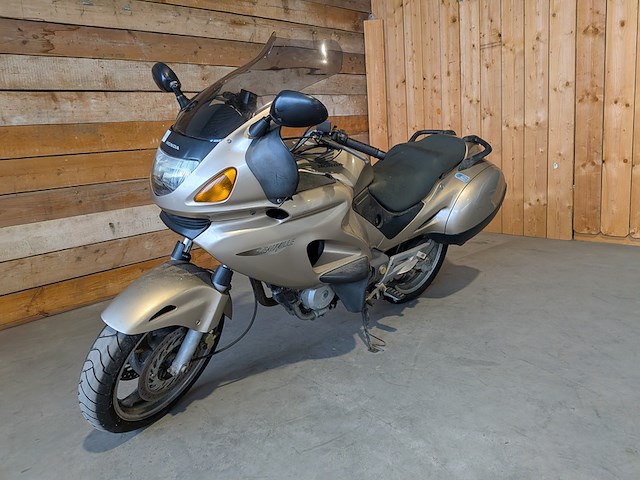 Motor, honda, nt 650 deauville, 2002 - afbeelding 34 van  37