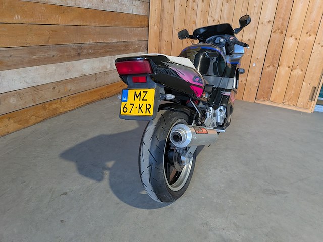 Motor, honda, sport cbr 600f, 1992 - afbeelding 23 van  37