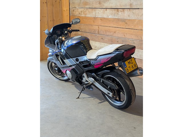Motor, honda, sport cbr 600f, 1992 - afbeelding 33 van  37