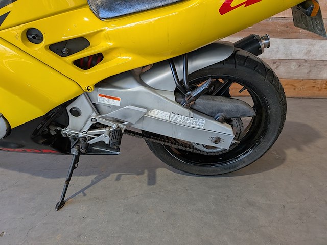 Motor, honda, sport cbr 600f, 1993 - afbeelding 18 van  37