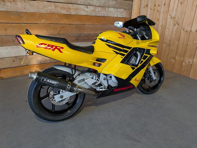 Motor, honda, sport cbr 600f, 1993 - afbeelding 12 van  37