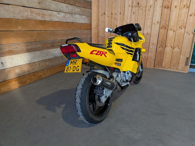 Motor, honda, sport cbr 600f, 1993 - afbeelding 23 van  37