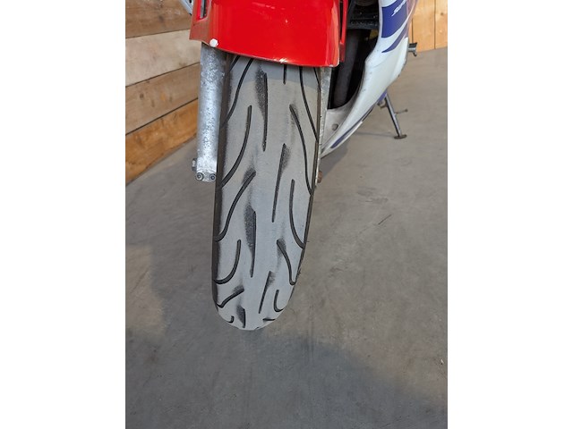 Motor, honda, sport cbr 600f, 1995 - afbeelding 15 van  43