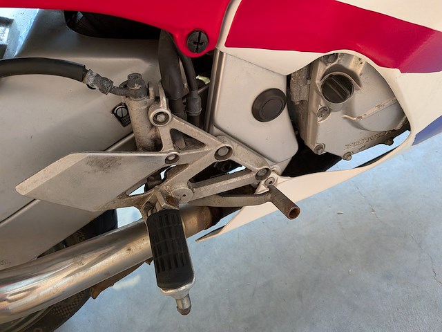 Motor, honda, sport cbr 600f, 1995 - afbeelding 30 van  43