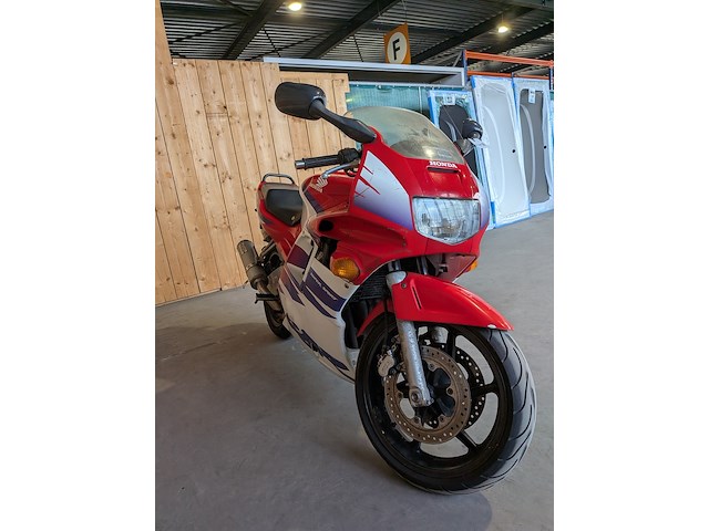 Motor, honda, sport cbr 600f, 1995 - afbeelding 43 van  43