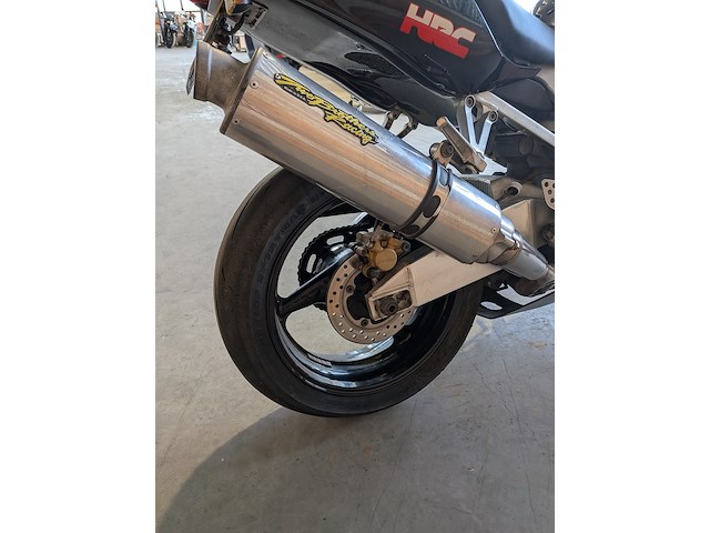 Motor, honda, sport cbr 900rr fireblade, 2002 - afbeelding 24 van  37