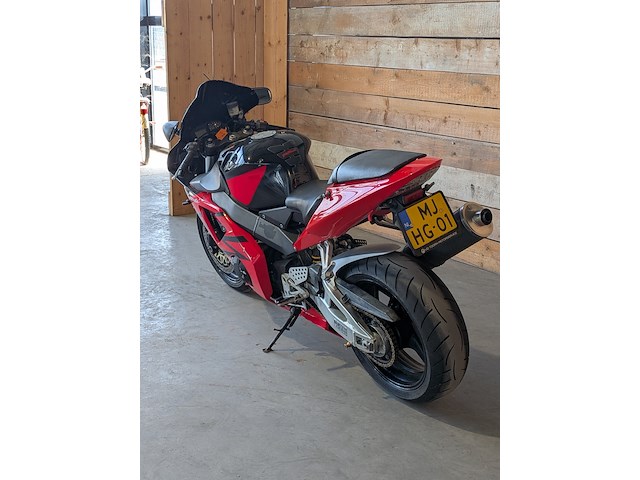 Motor, honda, sport cbr 900rr fireblade, 2003 - afbeelding 28 van  33