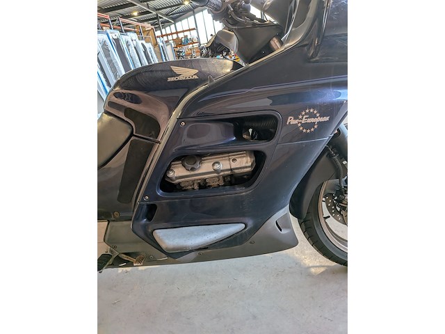Motor, honda, tour st 1100 pan european, 1993 - afbeelding 27 van  37