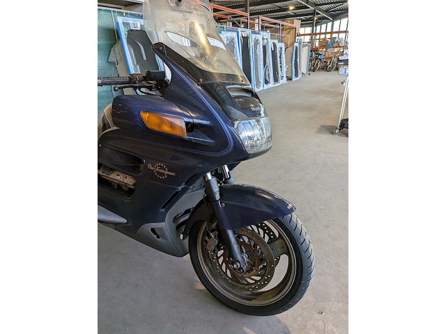 Motor, honda, tour st 1100 pan european, 1993 - afbeelding 28 van  37