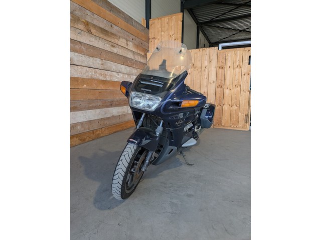 Motor, honda, tour st 1100 pan european, 1993 - afbeelding 36 van  37