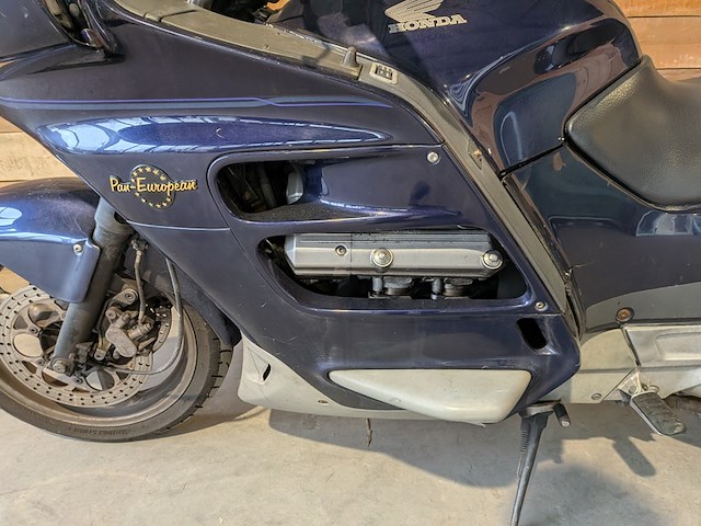Motor, honda, tour st 1100 pan european, 1994 - afbeelding 21 van  43