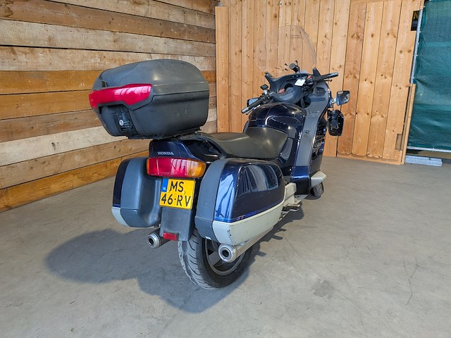 Motor, honda, tour st 1100 pan european, 1994 - afbeelding 23 van  43