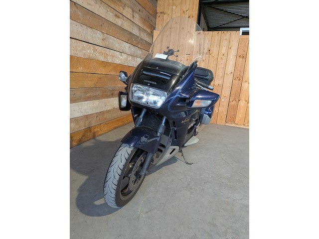 Motor, honda, tour st 1100 pan european, 1994 - afbeelding 42 van  43