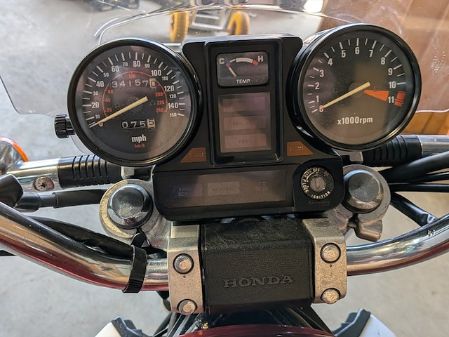 Motor, honda, vf 700c magna, 1984 - afbeelding 4 van  44