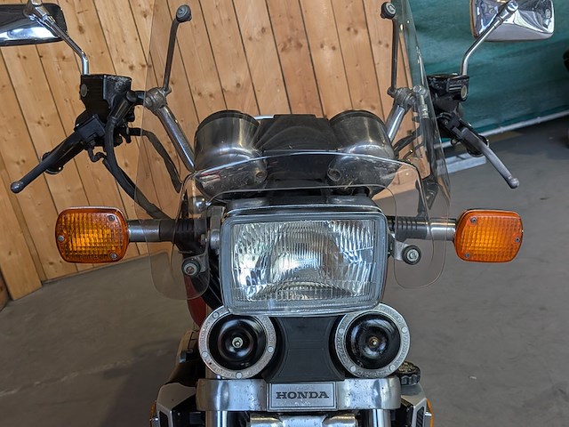 Motor, honda, vf 700c magna, 1984 - afbeelding 13 van  44