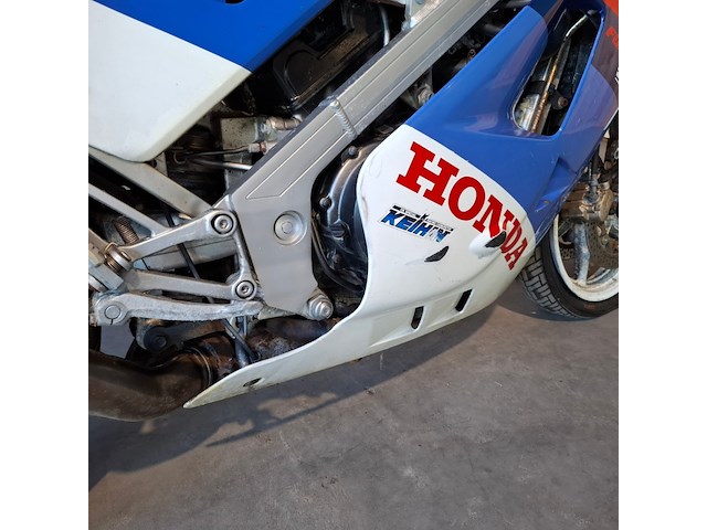Motor, honda, vfr 400 r, 1987 - afbeelding 6 van  31