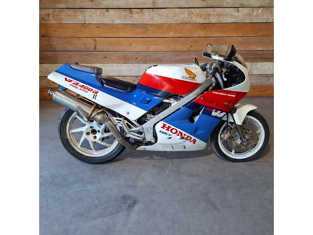 Motor, honda, vfr 400 r, 1987 - afbeelding 1 van  31