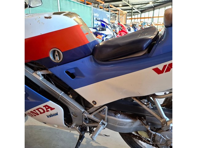 Motor, honda, vfr 400 r, 1987 - afbeelding 14 van  31