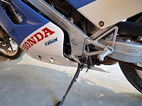 Motor, honda, vfr 400 r, 1987 - afbeelding 15 van  31