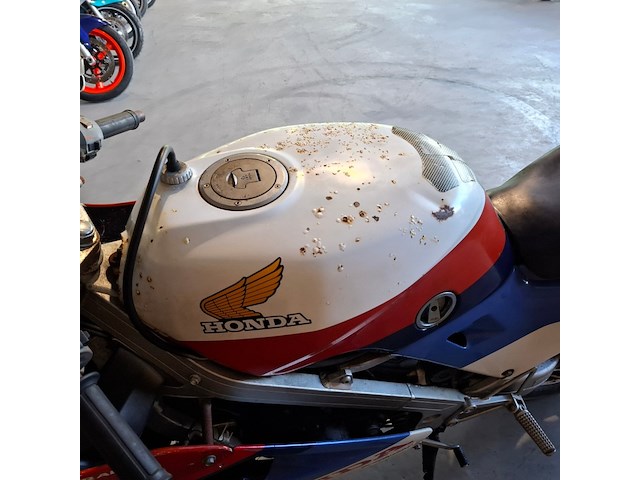 Motor, honda, vfr 400 r, 1987 - afbeelding 19 van  31