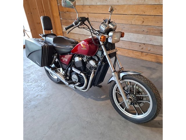Motor, honda, vt 500 c, 1984 - afbeelding 30 van  31