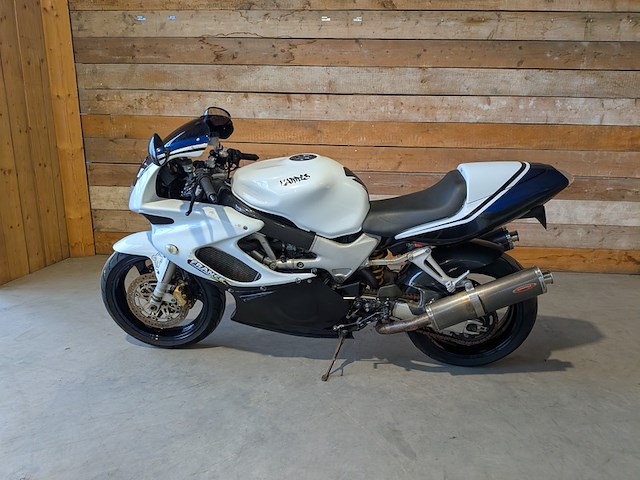 Motor, honda, vtr 1000f firestorm, 2000 - afbeelding 51 van  54